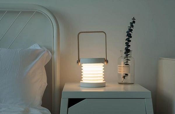 CompactGlow - Lanterne LED Pliable Rechargeable