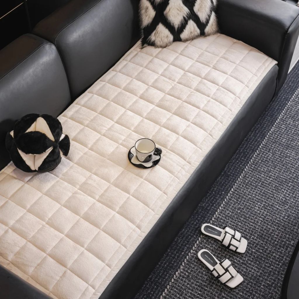 Housse de canapé matelassée antidérapante en microfibre
