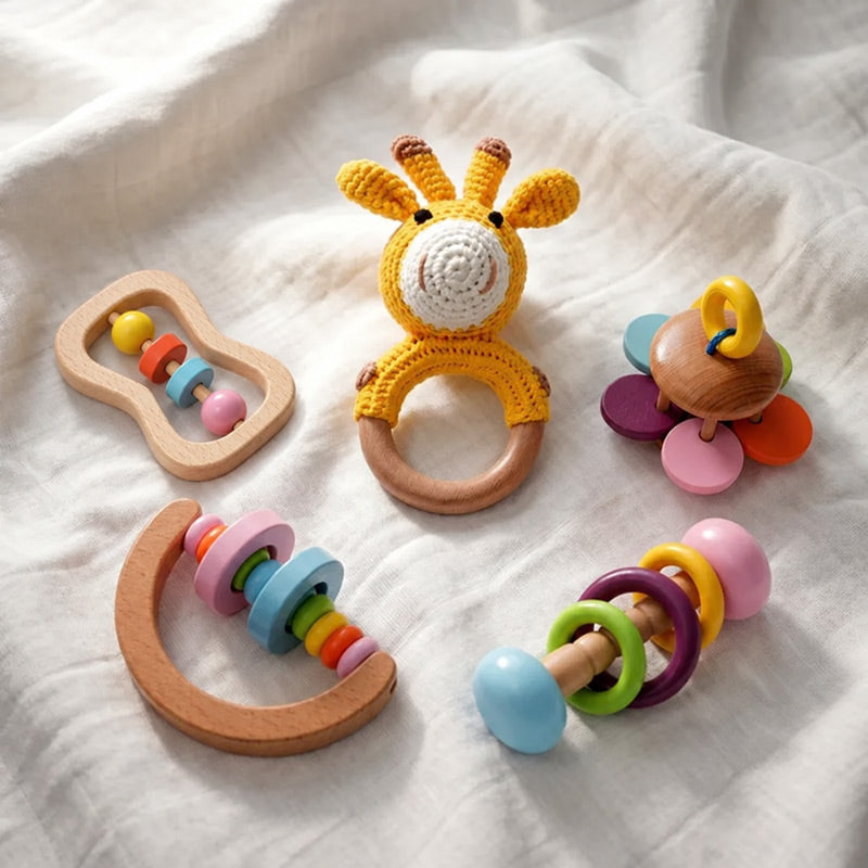 Coffret de 5 hochets en bois pour bébé