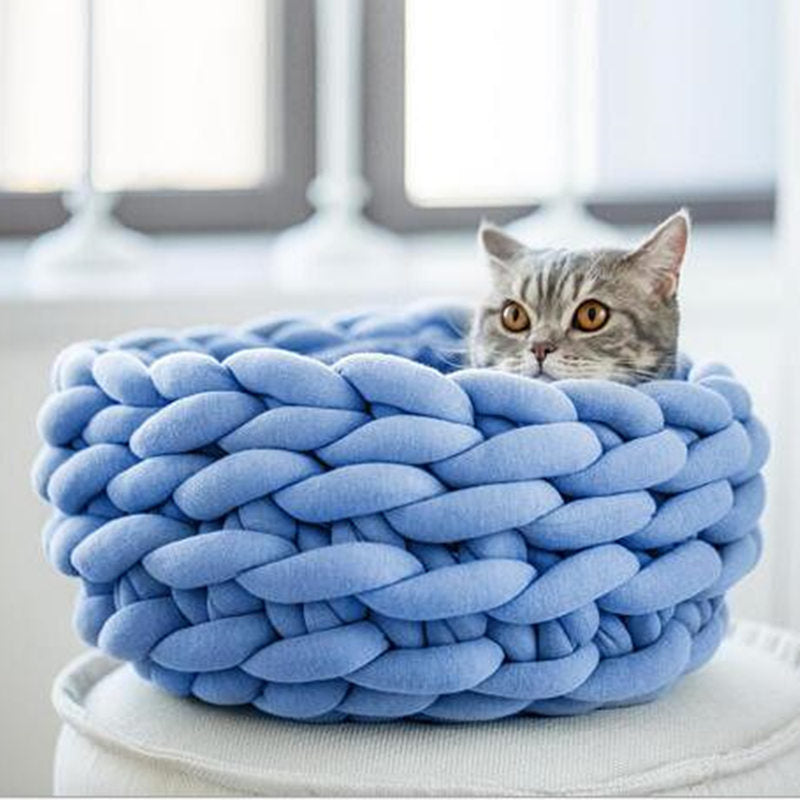 WoollyNest - Panier en Laine Tricotée pour Chat et Chien