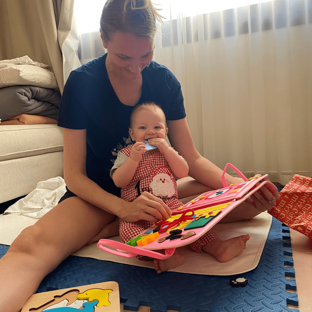 Tableau d'activités Montessori pour tout-petit