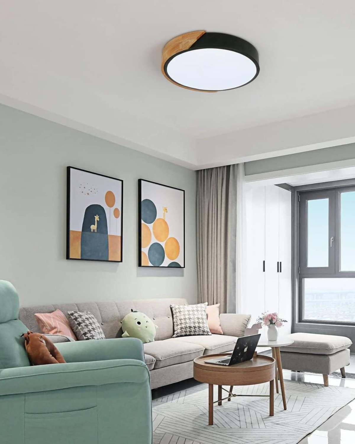 Plafonnier minimaliste à courbes douces, accent bois
