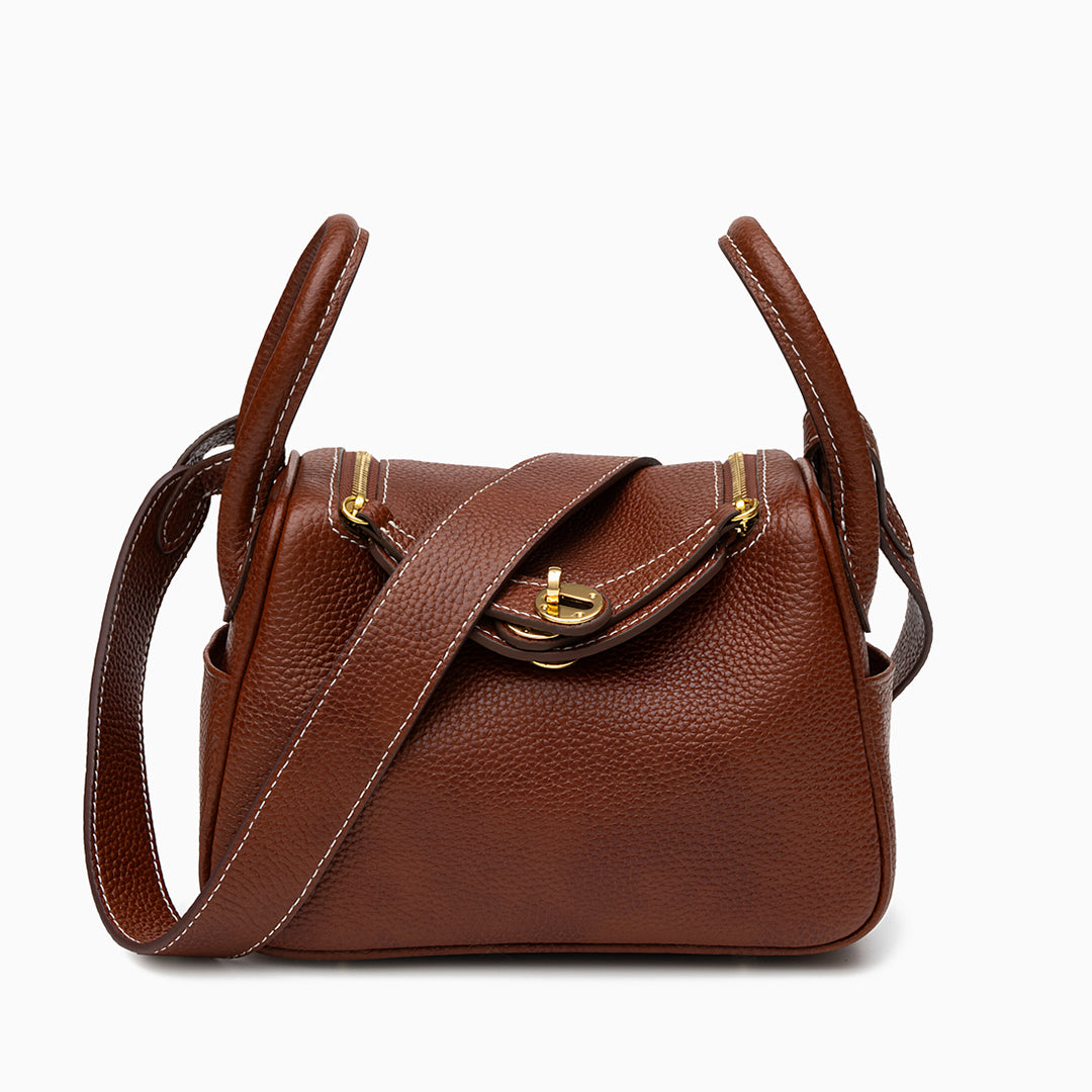 Mini sac porté épaule en cuir à rabat arrondi
