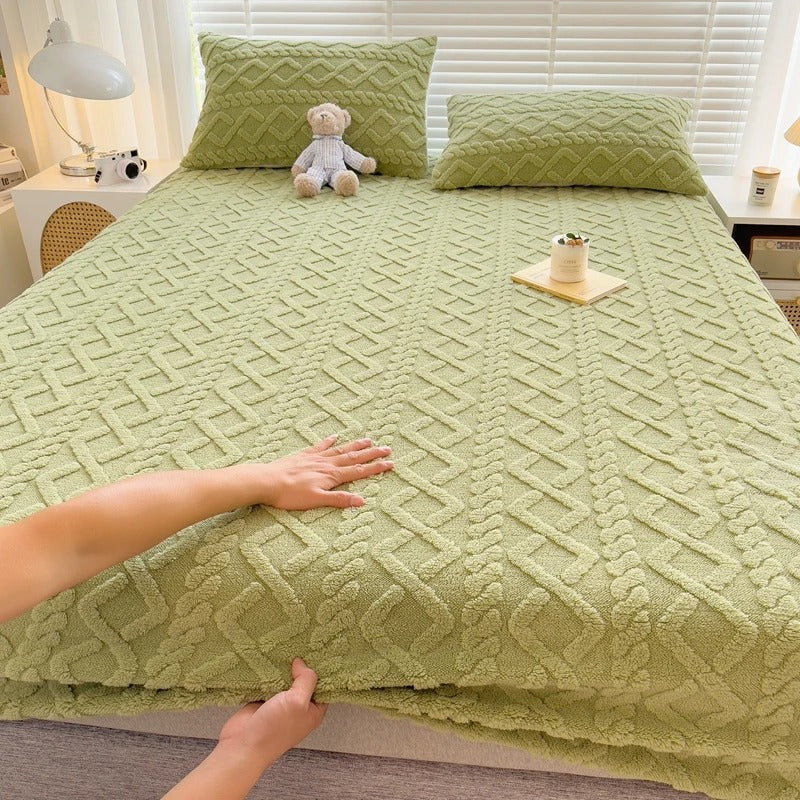 Thick Plush Velvet Fitted Sheet, 25 cm Deep Pocket