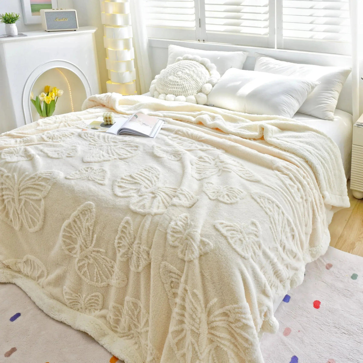 Coral Fleece Flannel Blanket, Plain White