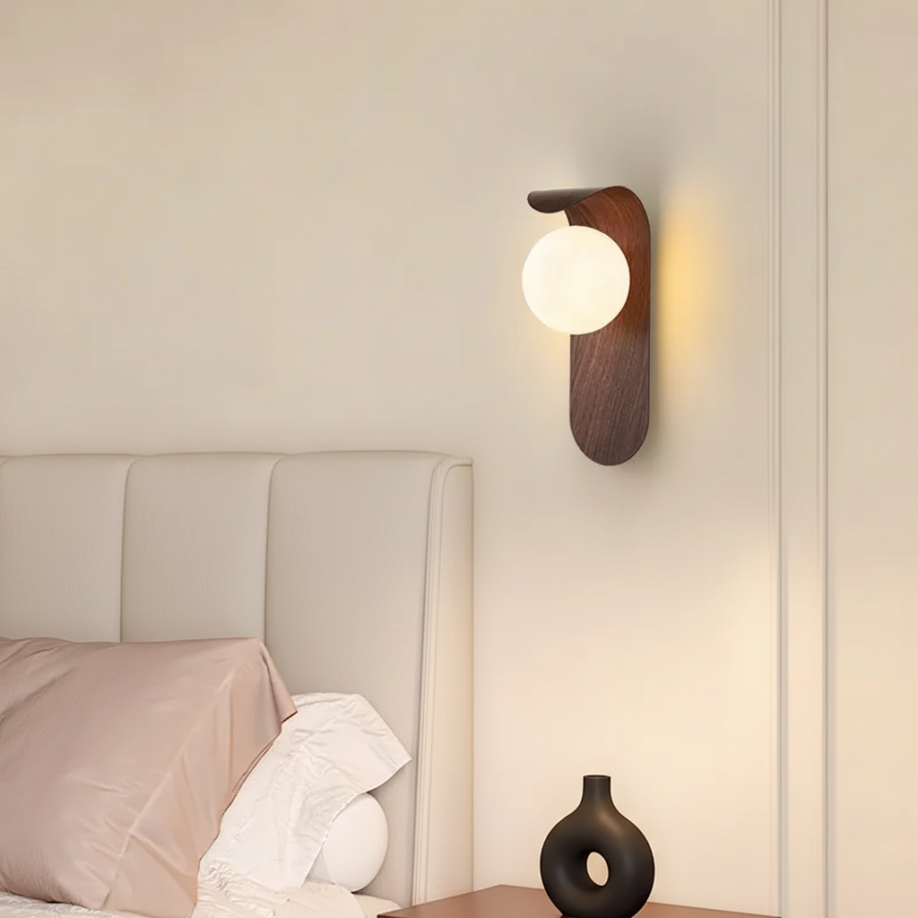 Applique Murale Design LuxeWood Élégante 2