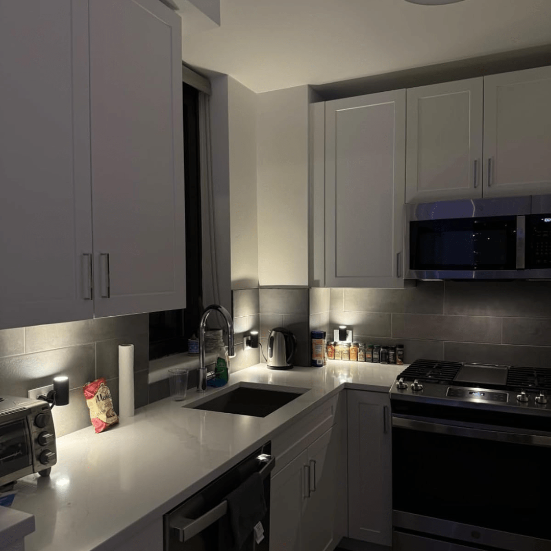 Applique Murale Design en Aluminium LED | Éclairage Élégant et Pratique pour une Ambiance Raffinée 4
