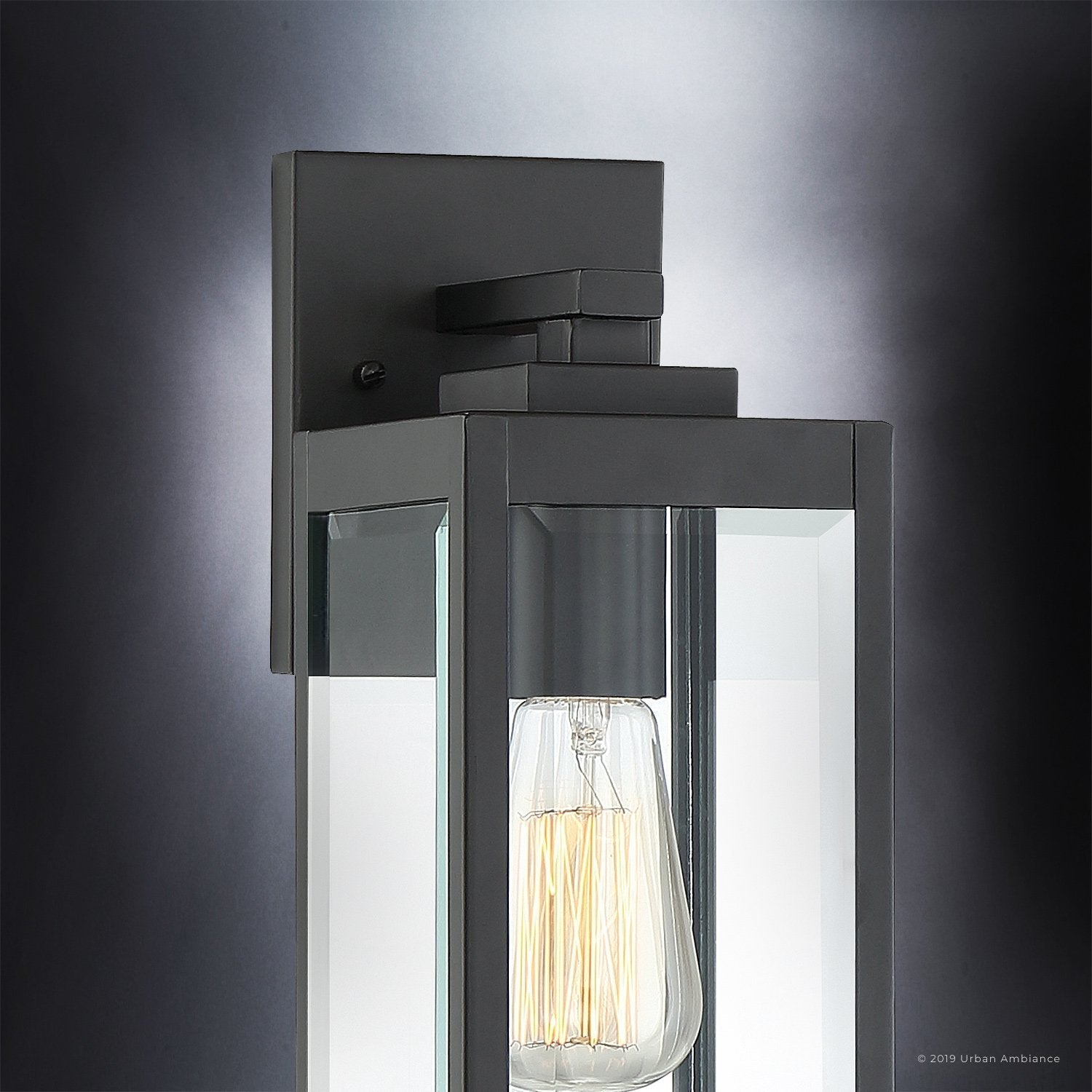 Applique Murale Extérieur en Acier Noir et Verre Biseauté | Design Élégant et Résistant aux Intempéries pour une Lumière Accueillante 3