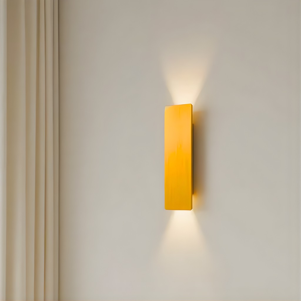 Applique Murale Extérieure en Aluminium Doré | Éclairage LED Élégant et Résistant pour Ambiance Accueillante 5
