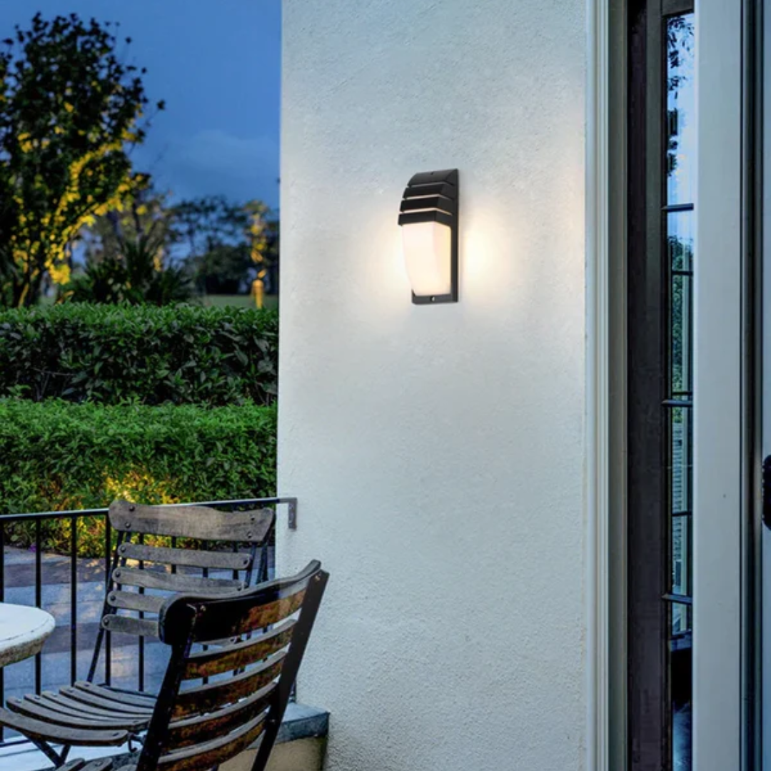 Applique Murale LED Minimaliste avec Détecteur de Mouvement | Éclairage Automatique Élégant pour Espaces Extérieurs 5