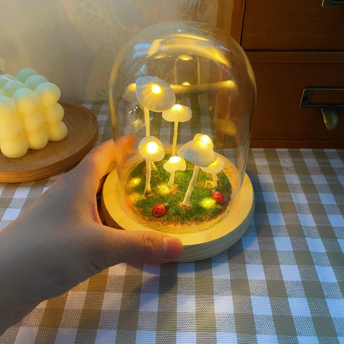 Lampe Champignon à Assembler en Verre et Bois