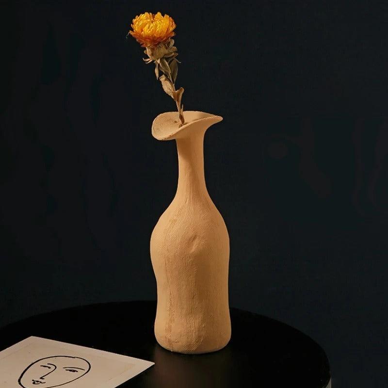 Vase Botanique Évasé – Porcelaine Sculpturale