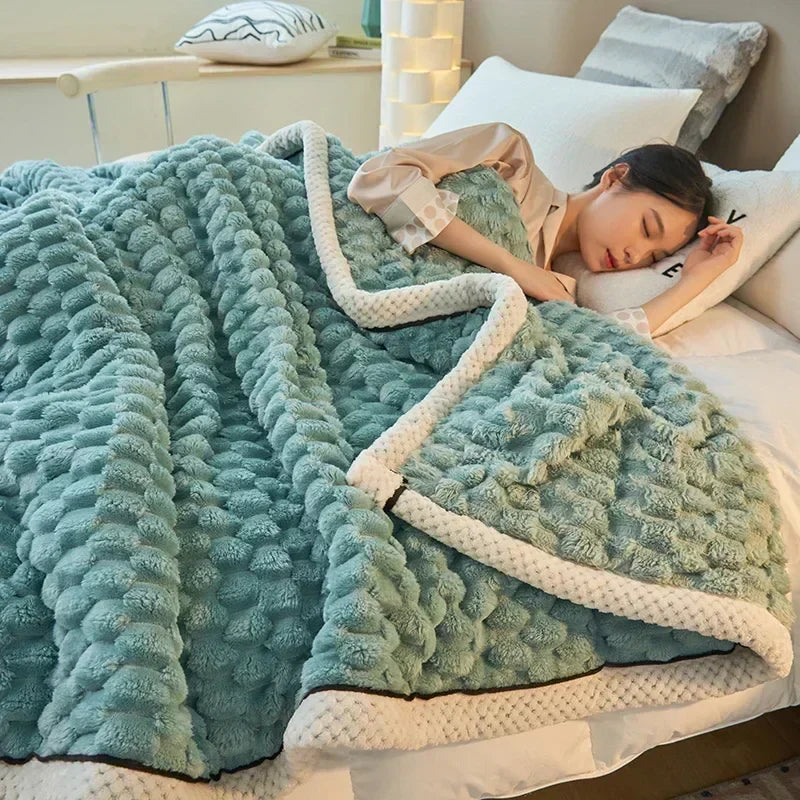Modern Soft Flannel Autumn Blanket - Breathable Throw