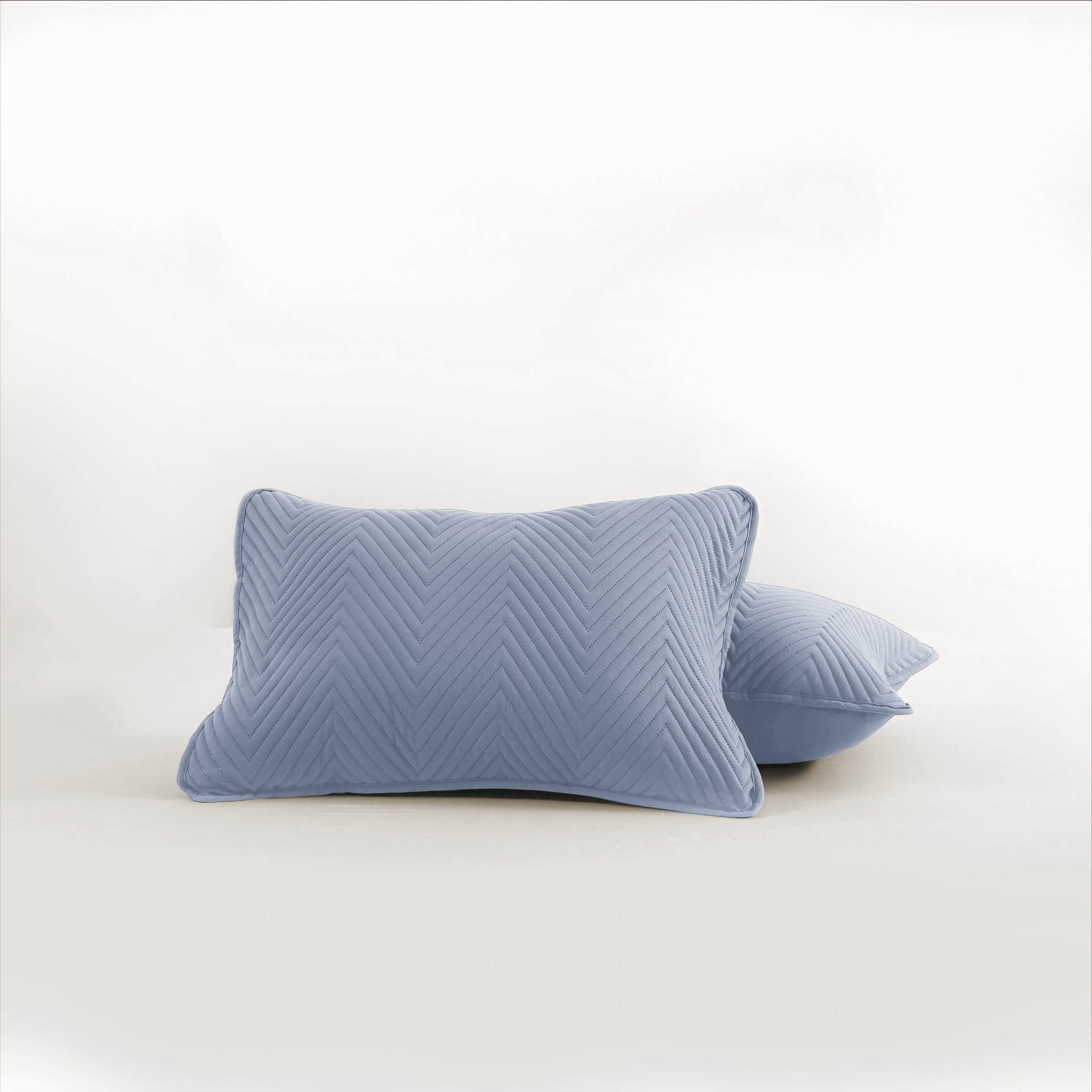 Snag Free Quilt - Pet Friendly