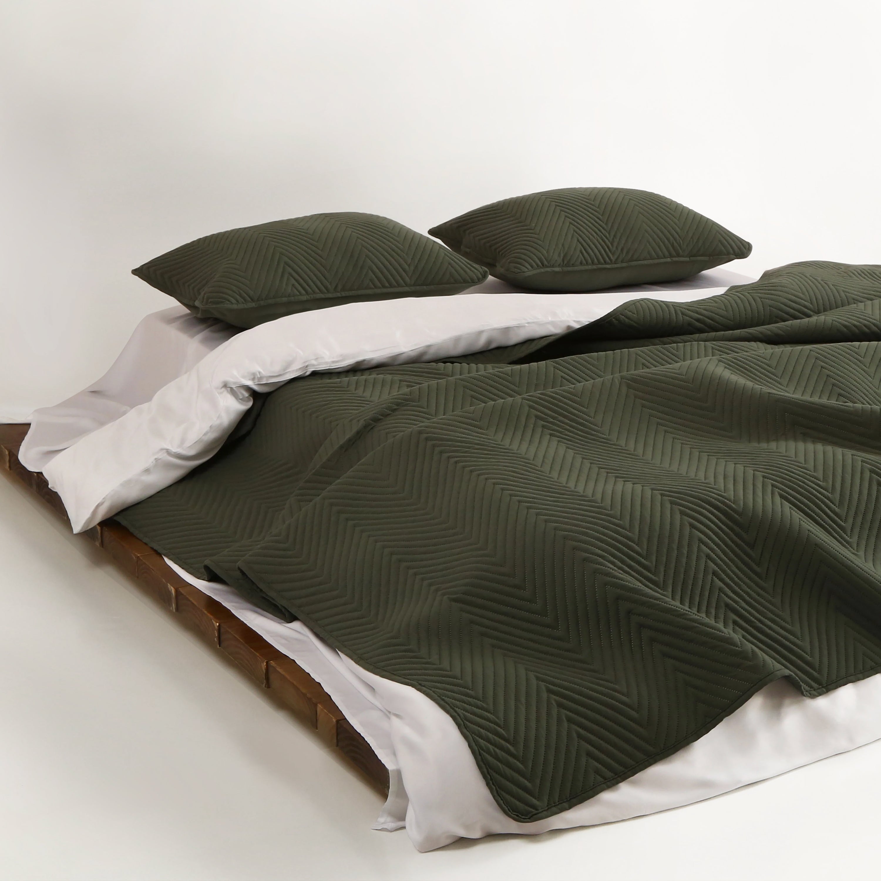 Snag Free Quilt - Pet Friendly