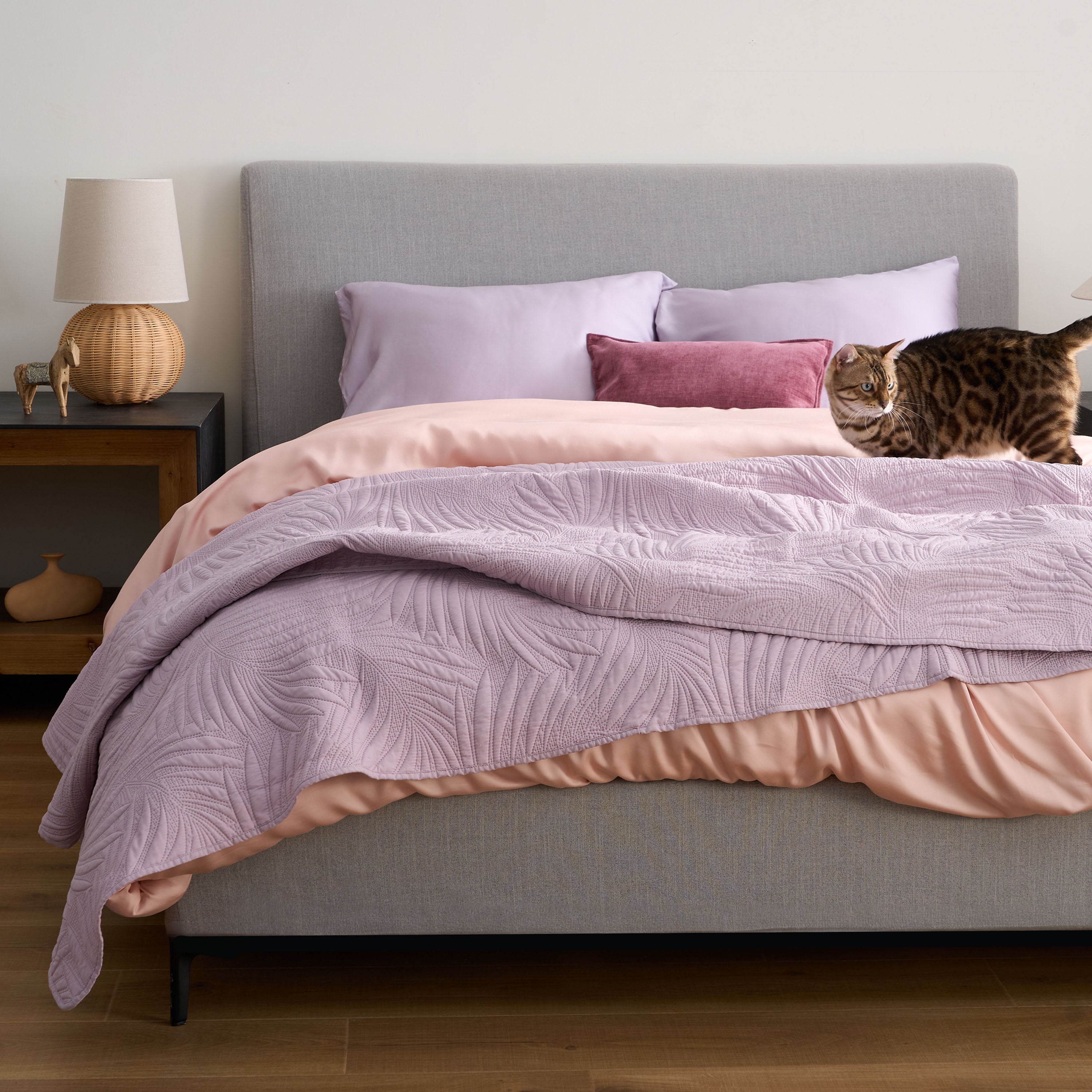 Snag Free Quilt - Pet Friendly