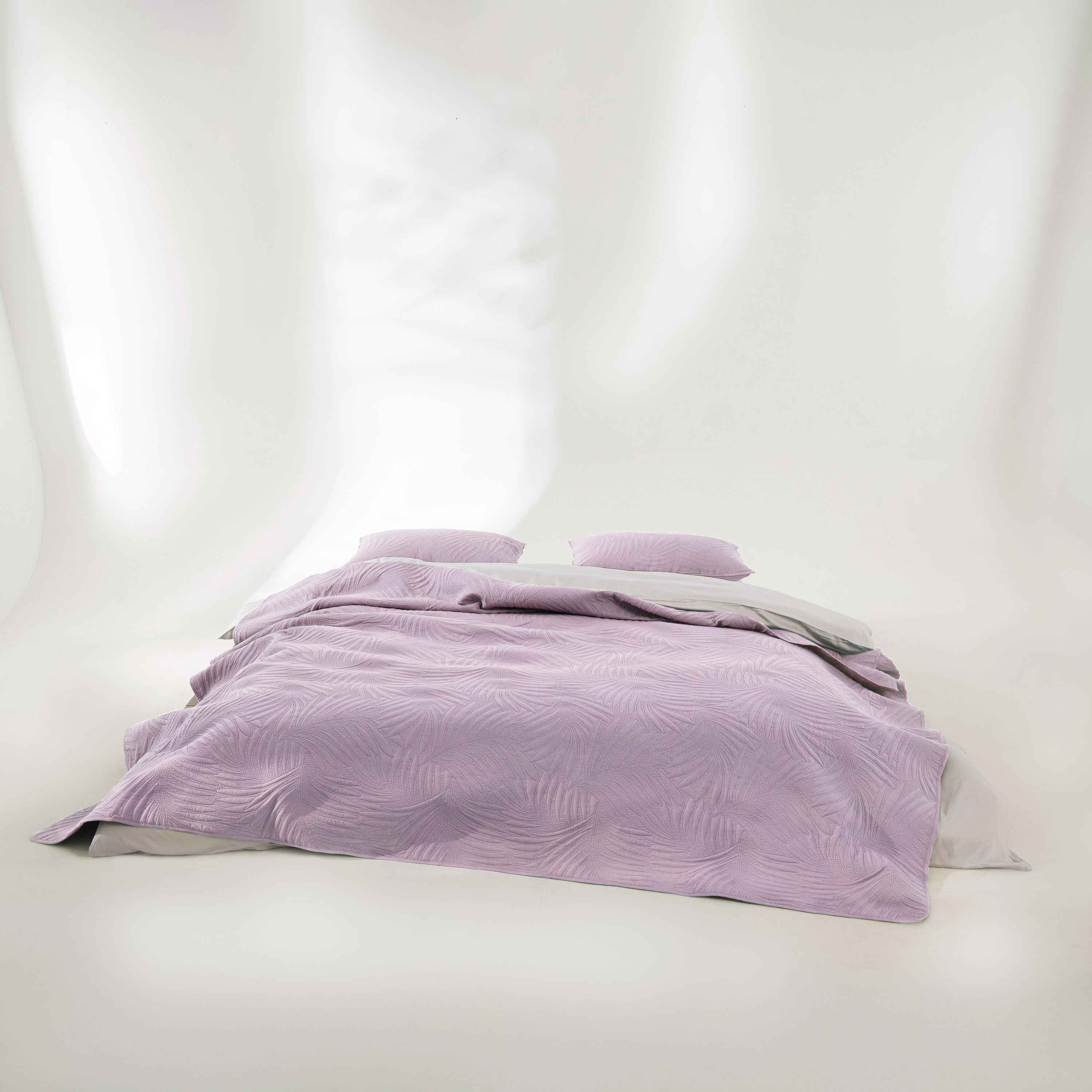 Snag Free Quilt - Pet Friendly