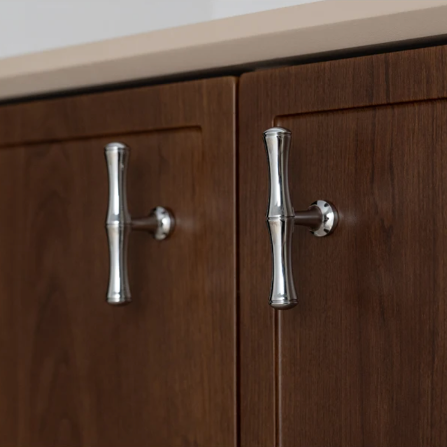 Erik Solid Brass Cabinet Handle
