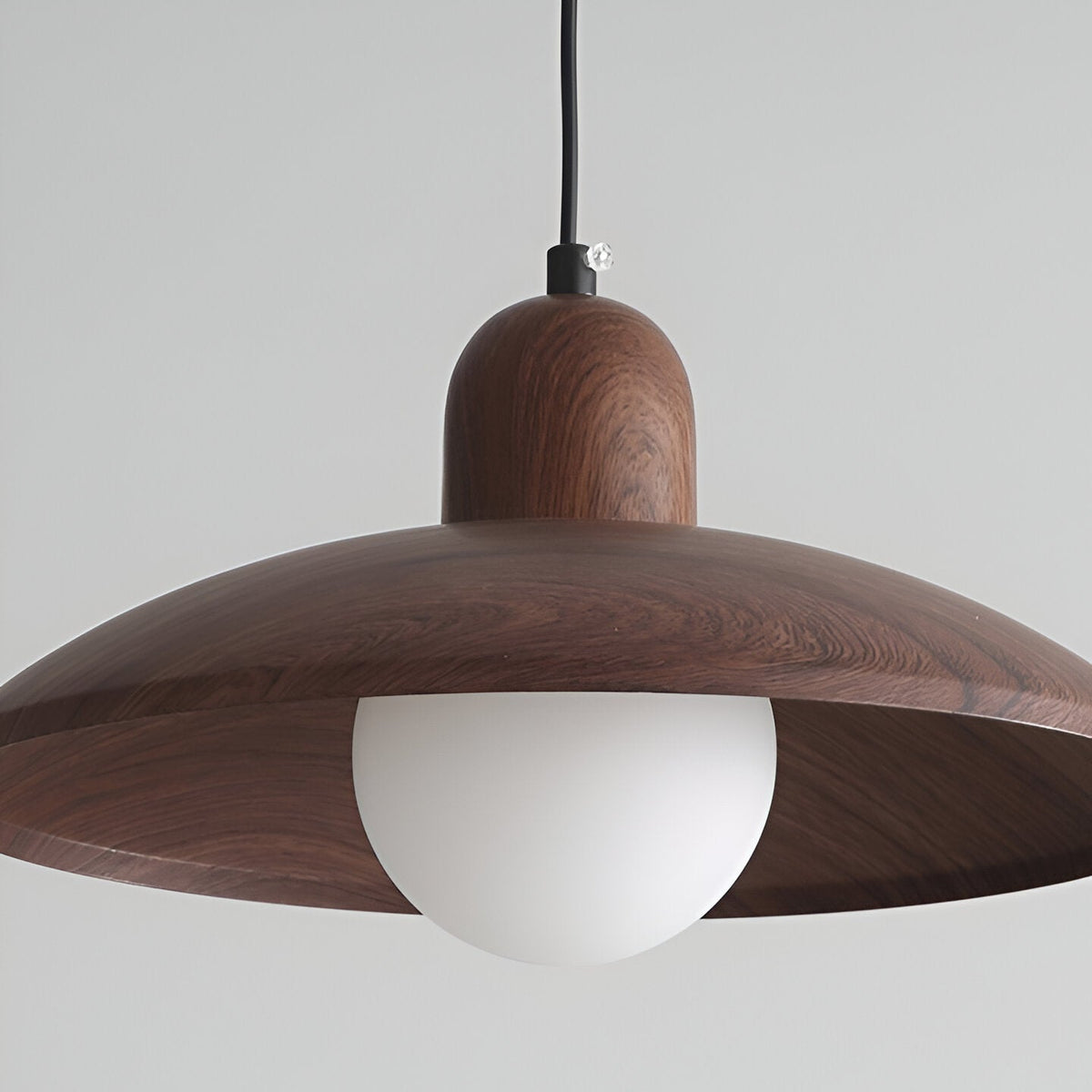 Suspension wabi-sabi en fer finition noyer