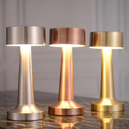SleekGlow - Lampe de table moderne et élégante pour intérieur