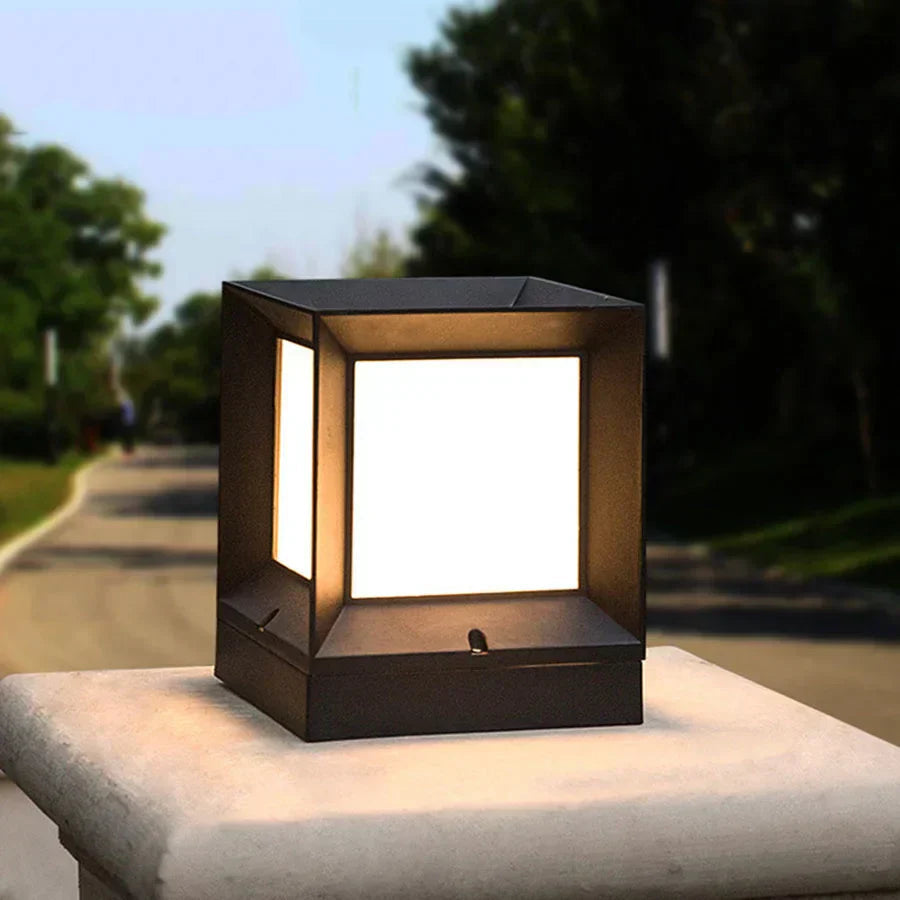 Lampe D'Extérieur en Aluminium Noir | Éclairage LED Moderne pour Ambiance Sécurisée et Élégante 2