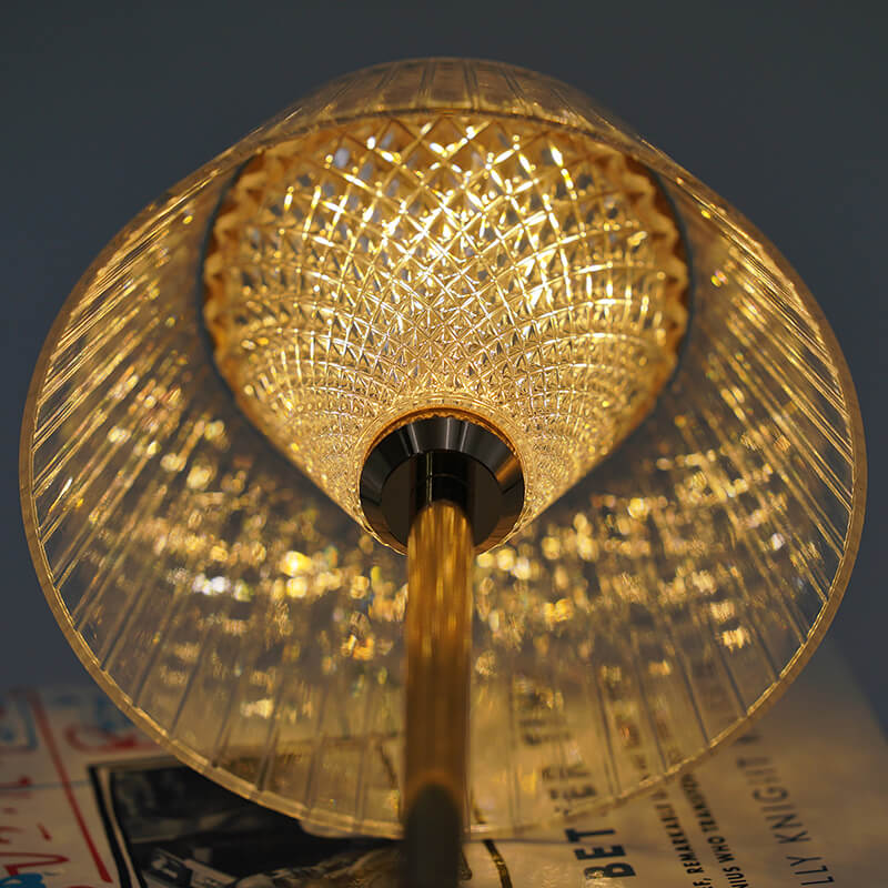 Lampe de Table Élégante : Éclat Moderne et Raffiné 8