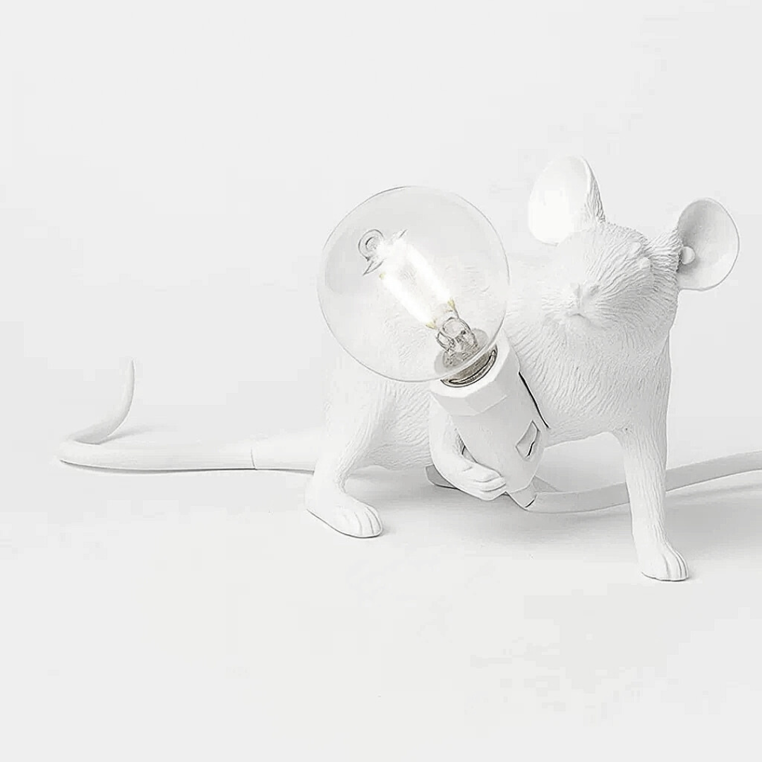 Lampe de Table Élégante en Résine – Charme Fantaisiste 5