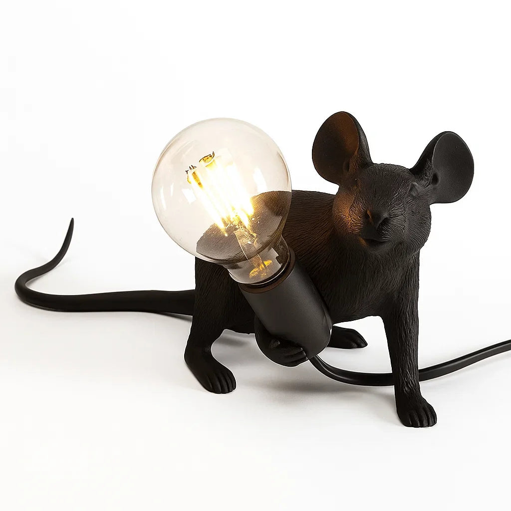 Lampe de Table Élégante en Résine – Charme Fantaisiste 8