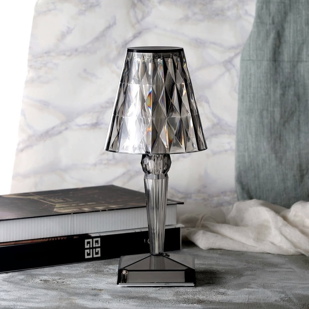 Lampe de Table : Élégance Naturelle en Lumière – Design Cristal Moderne 7
