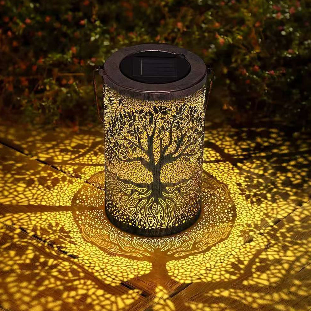 Lanterne Solaire en Fer avec Motif Arbre | Éclairage Élégant et Enchanteur pour un Jardin Magique 3