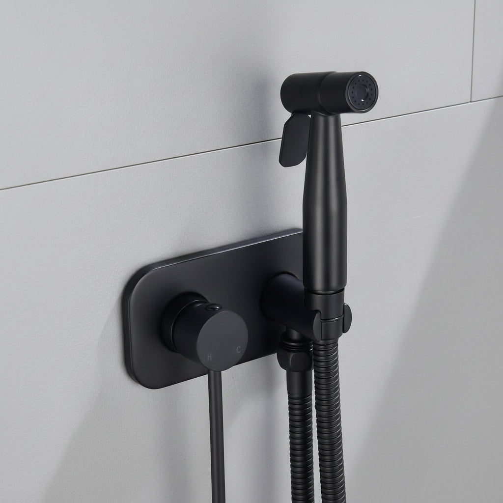 Maison Elmora | Pulvérisateur de Bidet en Acier Inoxydable avec Eau Chaude et Froide | Solution Élégante pour un Confort Quotidien 1