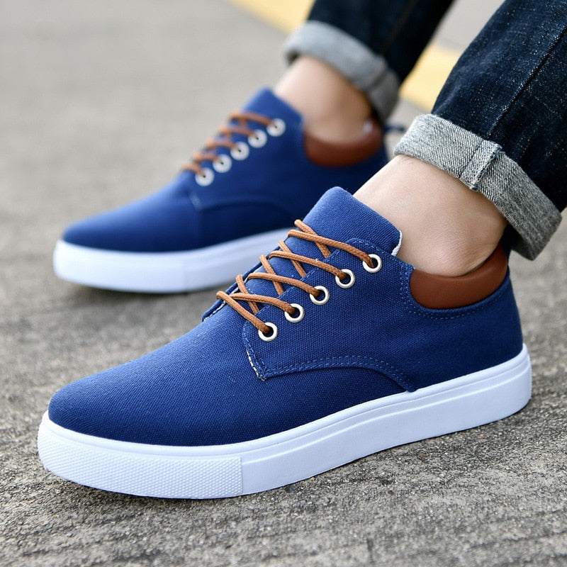 Men's Chic Canvas Sneakers - Stylish Comfort Footwear for Casual and Athletic Wear