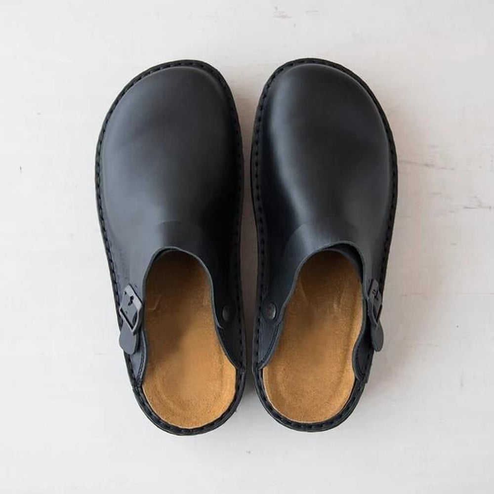Men's Rustic Slip-On Clogs - Comfortable and Durable Everyday Footwear