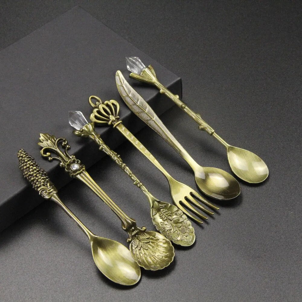 Cuillère à Café Gravée Vintage - Élégance Rétro