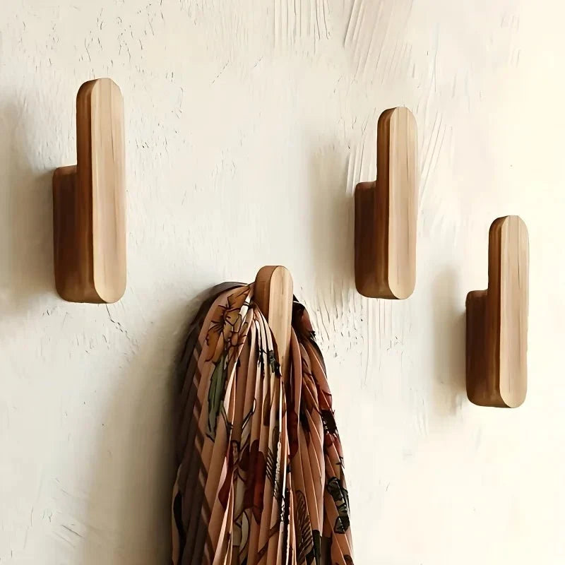 Lot de 4 patères murales en bois
