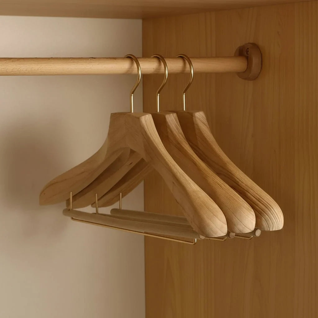 Cintres larges en bois, lot de 3
