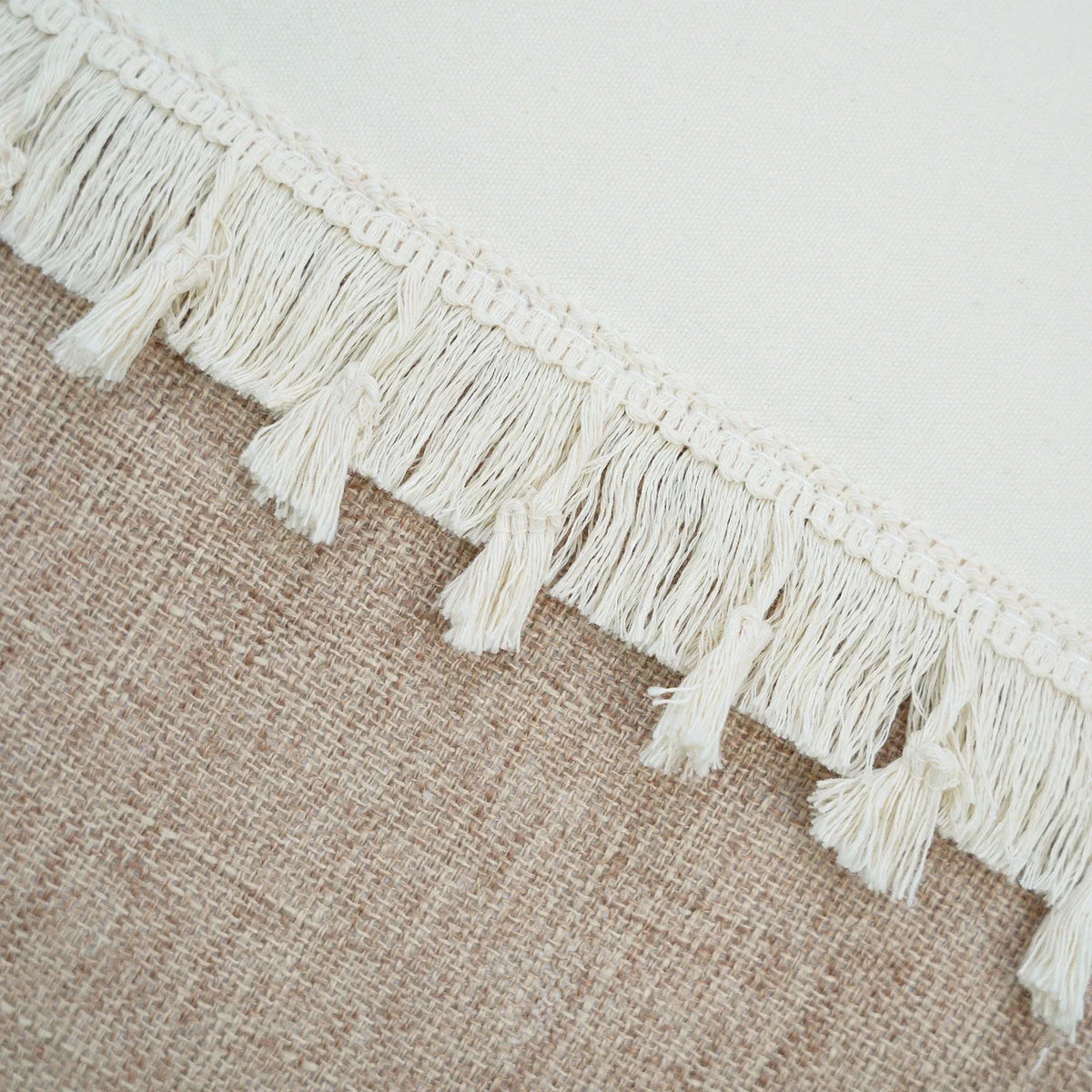 Bohème - Housse de Coussin Géométrique à Franges