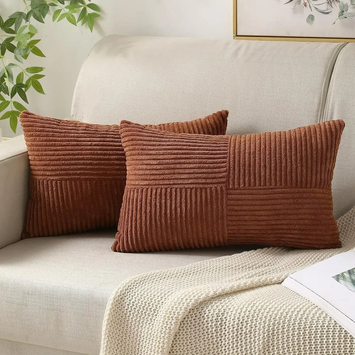 VelvetAura - Housse de Coussin en Velours Côtelé
