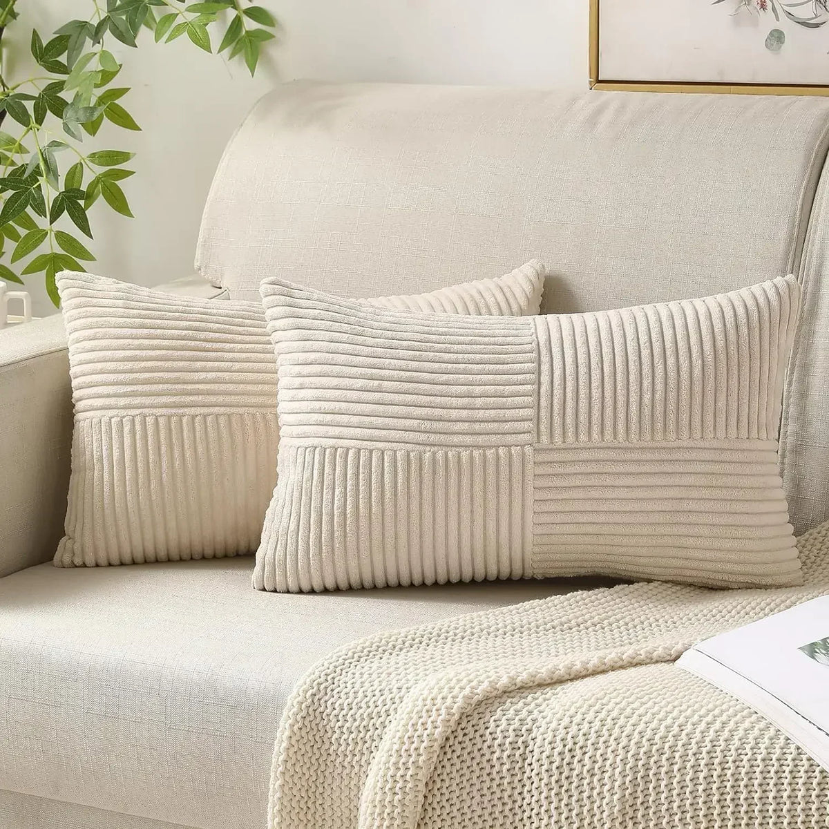 VelvetAura - Housse de Coussin en Velours Côtelé