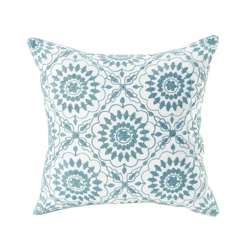 Housse de coussin brodée fleurs, style campagne