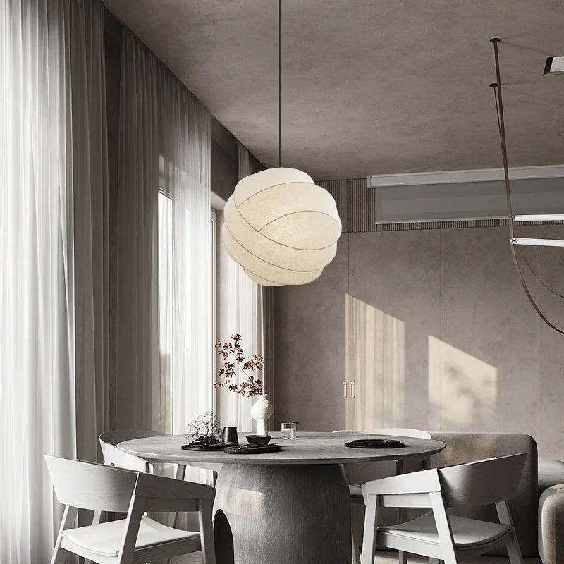 Suspension boule en soie style japonais wabi-sabi