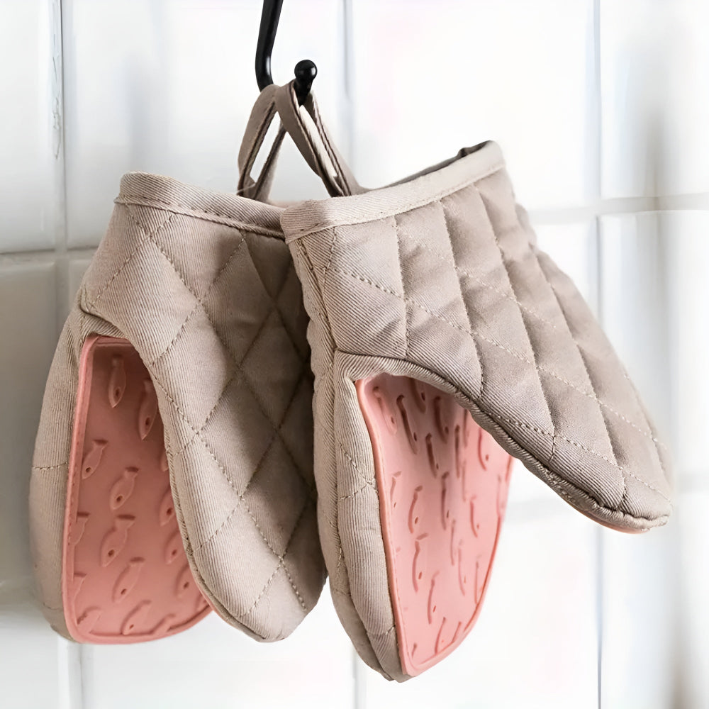 Quilted Silicone Oven Mitt with Cotton Lining