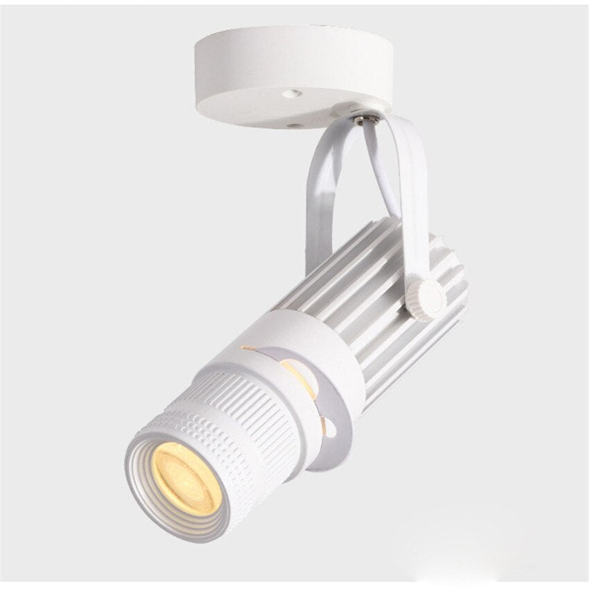 Spot LED Orientable : Éclat Moderne et Élégant 3