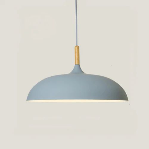 Suspensions Élégantes en Bois et Métal – Design Rétro Pastel 4