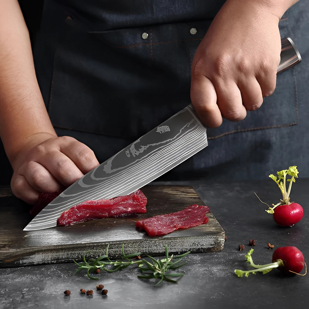 Damascus-Pattern Kitchen Knives with Wood Handle