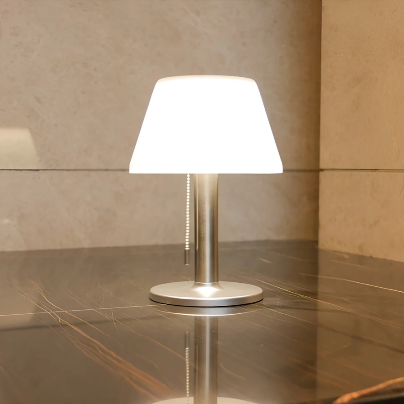 SolarLuxe - Lampe de Table Solaire d'Extérieur