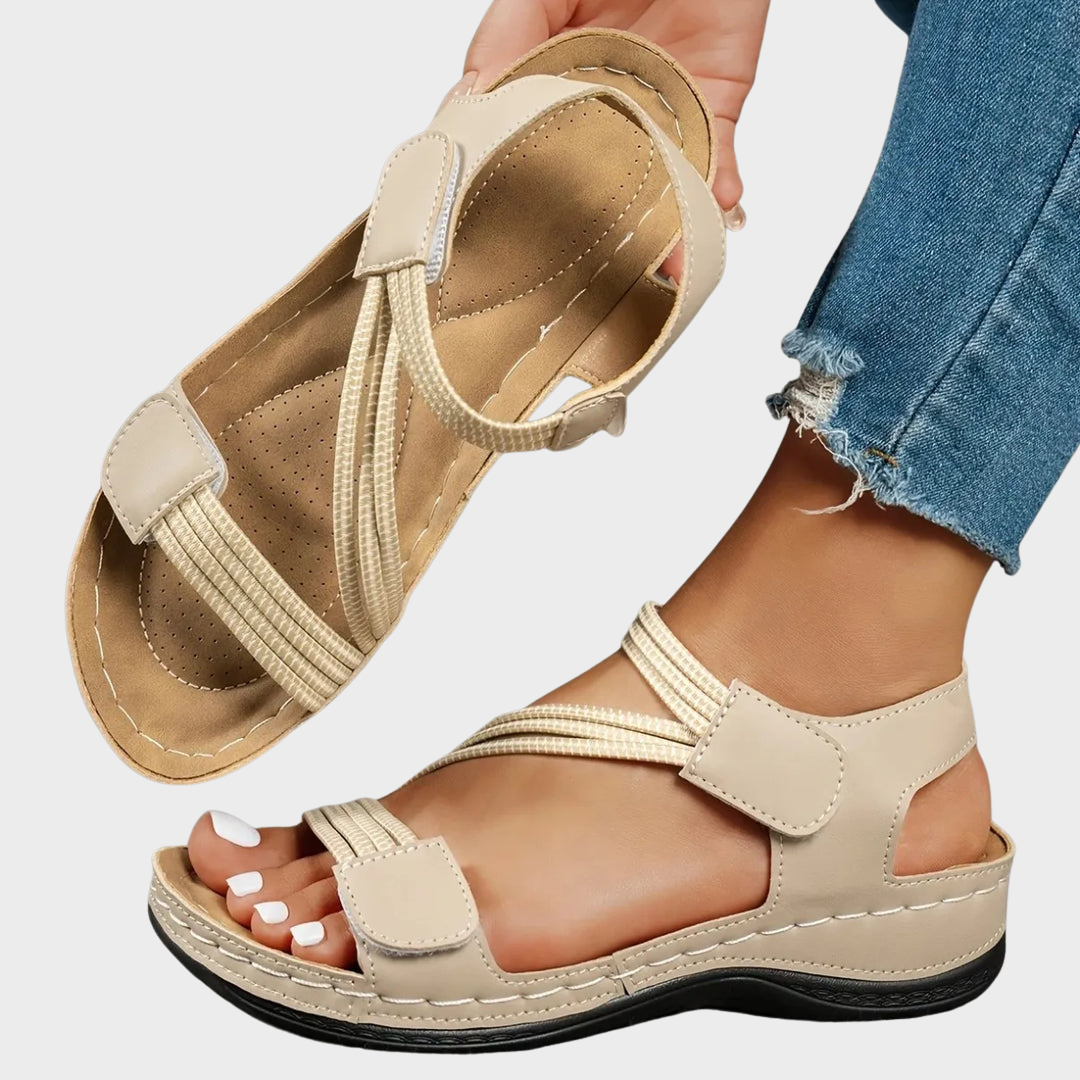 Women's Casual Comfort Sandals - Supportive Stylish Footwear for Summer Outings