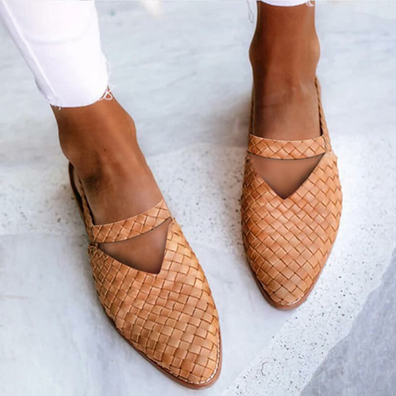 Women's Elegant Comfort Sandals - Stylish Supportive Footwear for Casual and Special Occasions