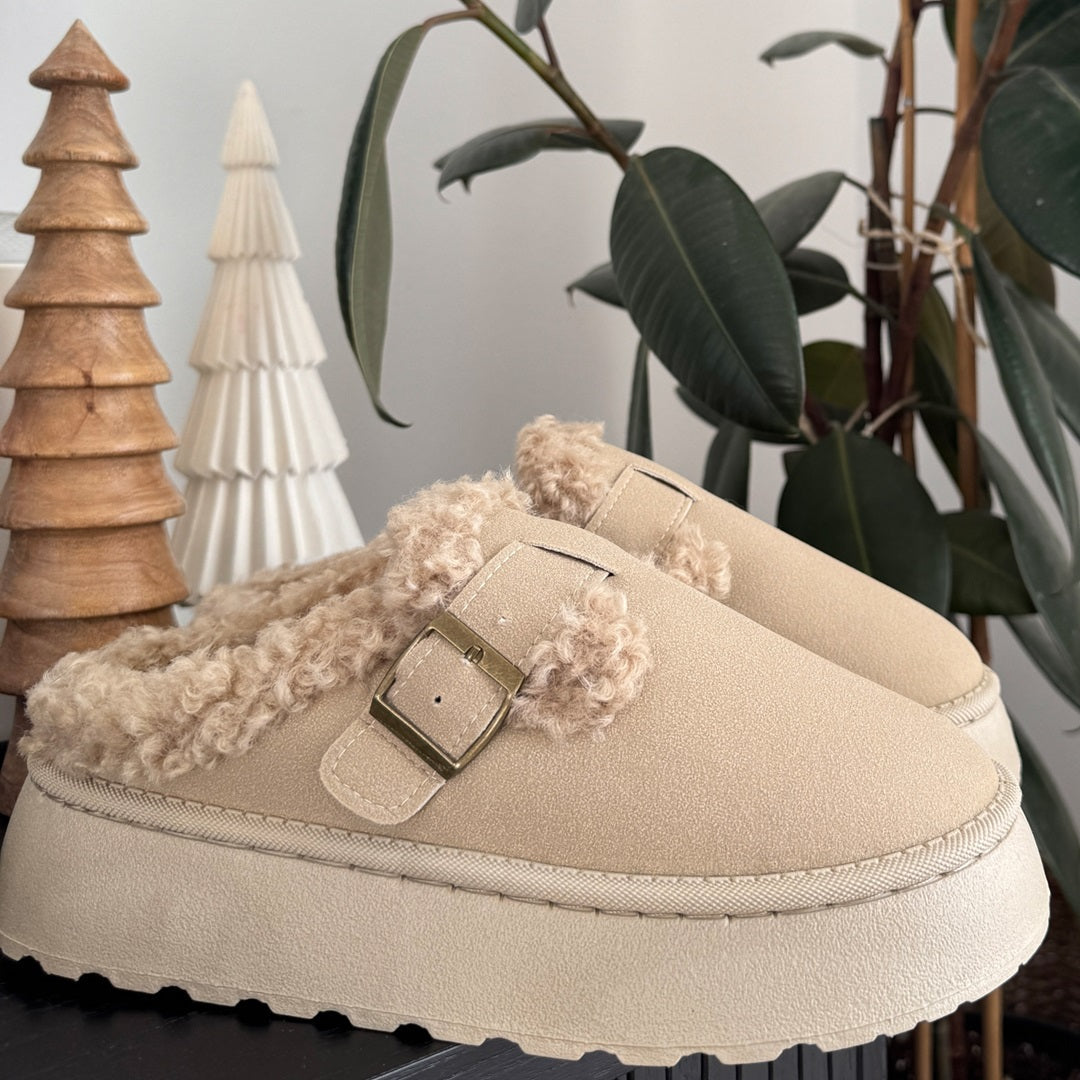 Women's Fleece Lined Buckle Platform Slippers - Cozy House Slippers for Autumn/Winter Comfort