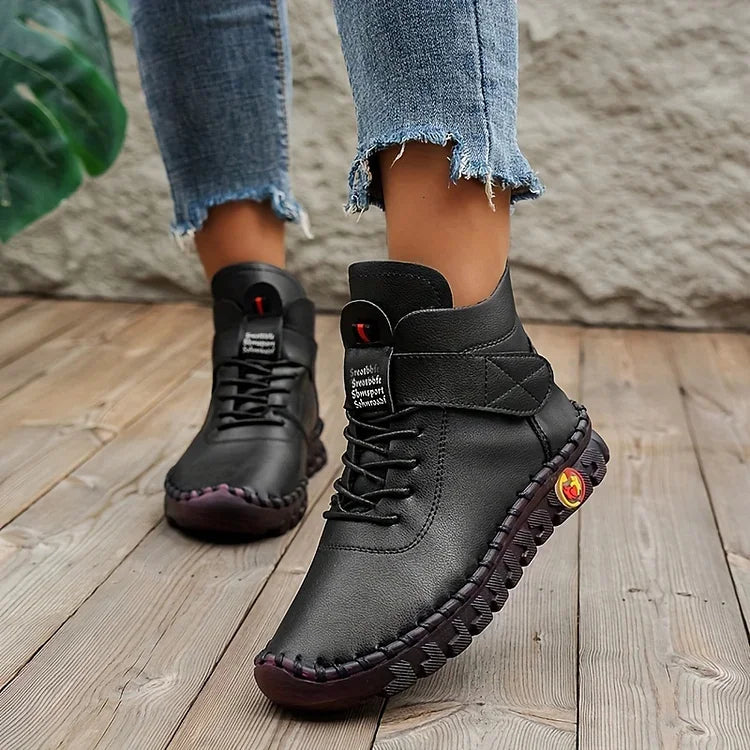 Women's Fleece Lined Comfort Boots - Stylish Supportive Boots for All-Day Warmth